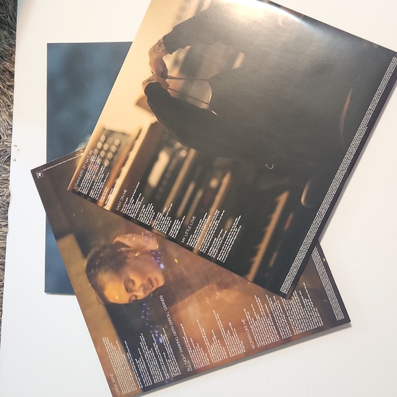 NWOT - Adelle "30" Vinyl - 2 Discs - Picture 3 of 7